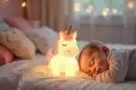 Offrez une mini veilleuse licorne pour des nuits douces