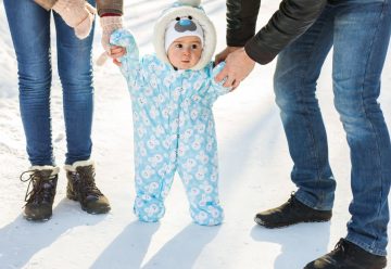 Vacances en Auvergne-Rhône-Alpes : comment profiter au maximum de votre séjour avec bébé ?